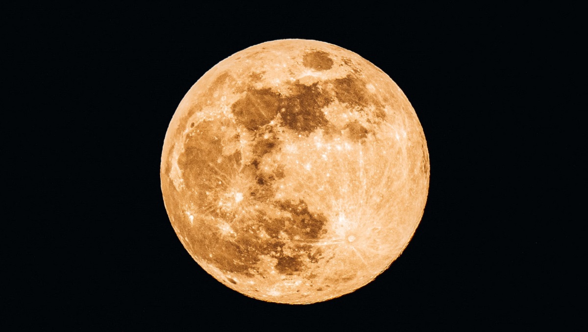 La Luna de gusano se podrá ver a partir de este martes y te contamos por qué se llama así