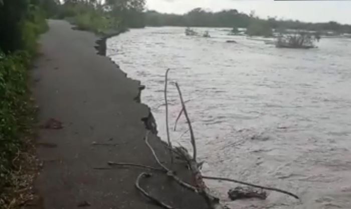 Río Chama a punto de desbordarse e inundar comunidades en Mérida
