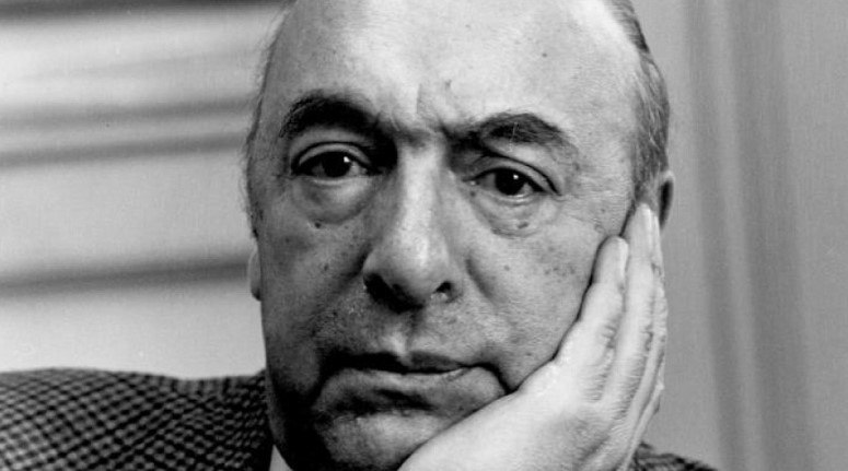 El 12 de julio de 1904 el sol y la luna brillaron mas porque nació Pablo Neruda