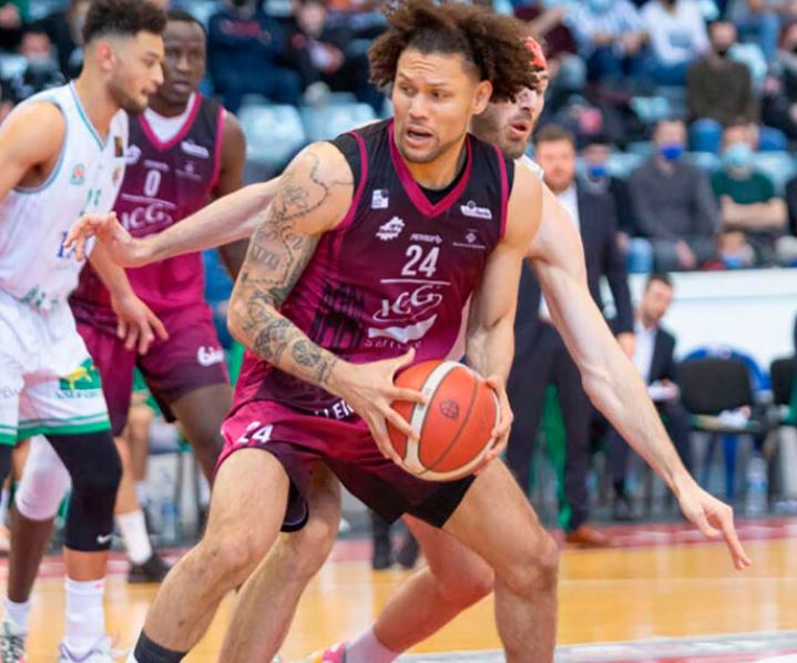 Michael Carrera baloncesto español