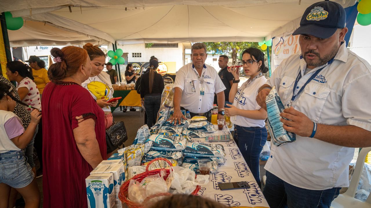 Alcaldía de Maracaibo llevará la Feria Alimentaria del Sol a las parroquias Juana de Ávila y Manuel Dagnino este sábado #19Ago