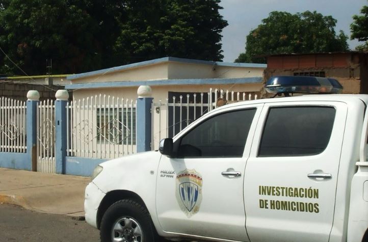 Mujer se desapareció dos días de su casa y al recibir quejas de su pareja lo mató a puñaladas