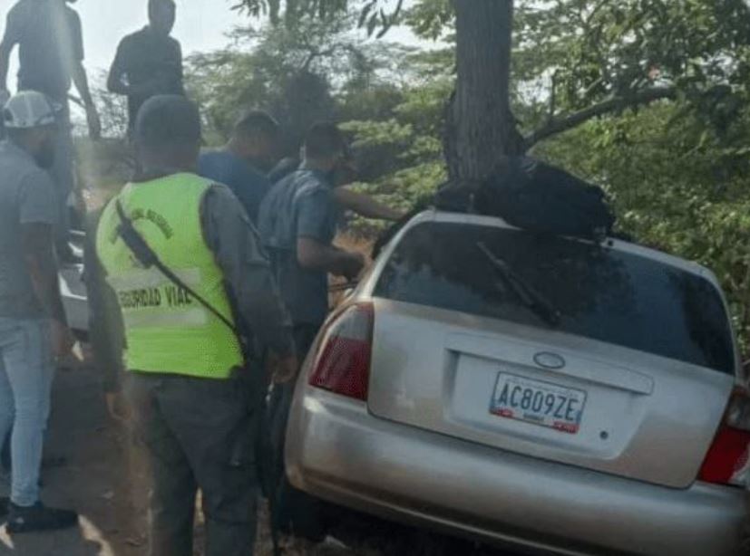 Un muerto y cuatro heridos dejó colisión de carro en Anzoátegui