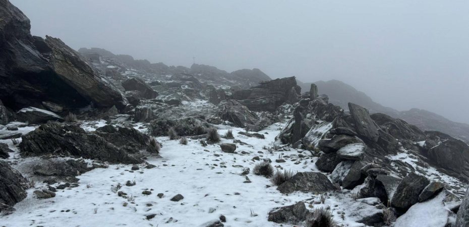 Vuelve a nevar en el Pico Espejo de Mérida