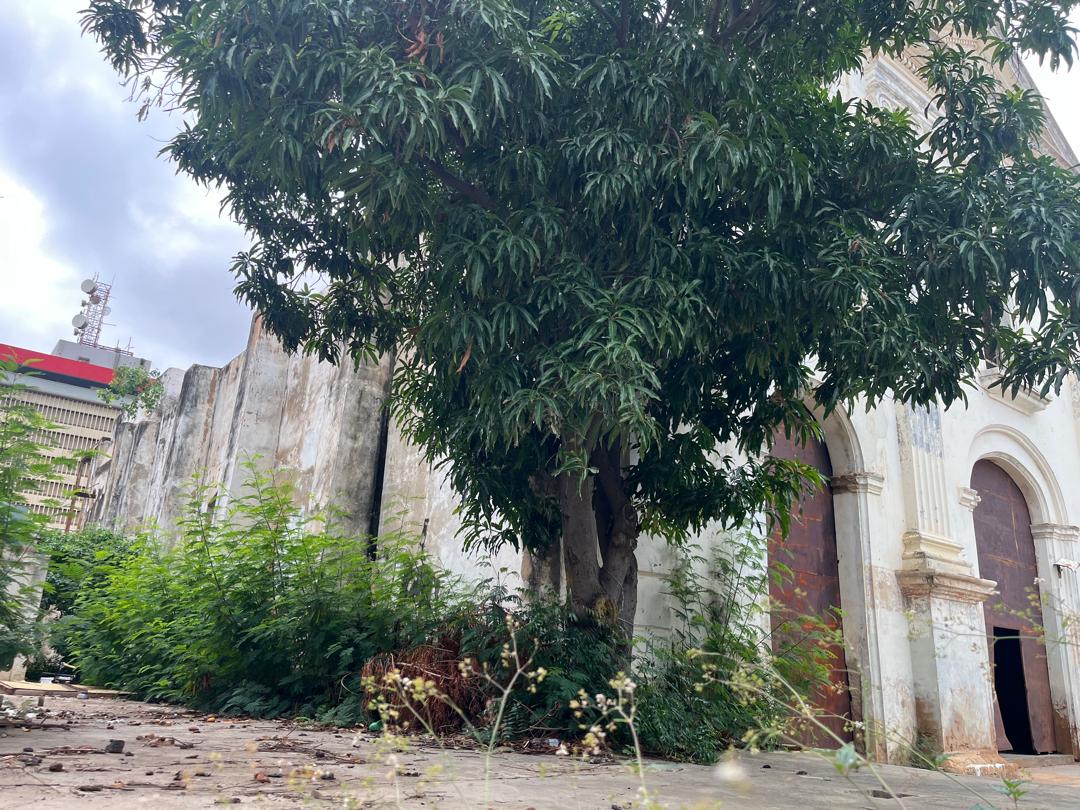 El Templo San Felipe Neri arriba a sus 190 años en ruinas: 