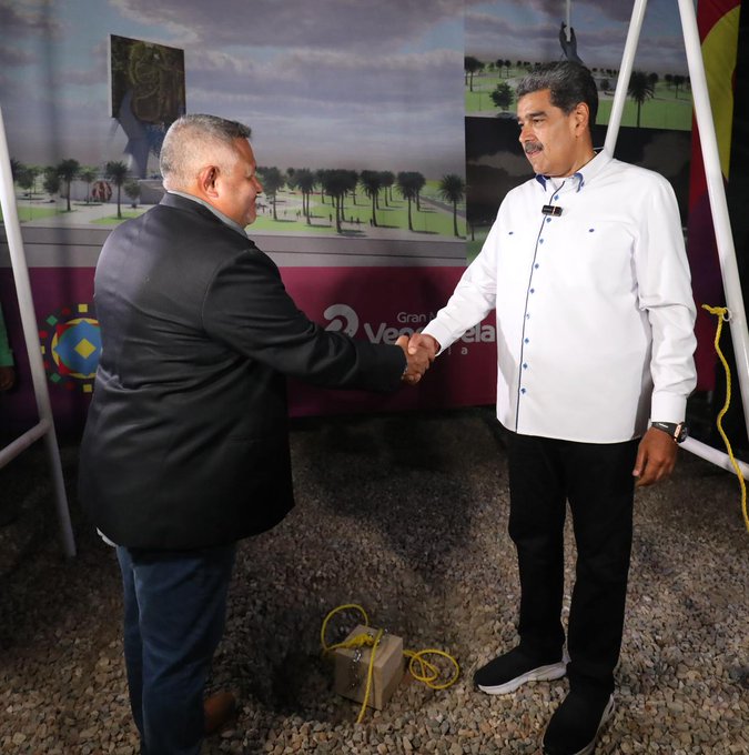 Maduro puso la primera piedra para la construcción del monumento mariano más grande de Venezuela en honor a La Chinita