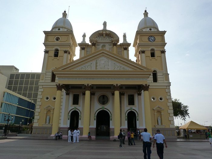 Anuncian Té Canasta para obras sociales de la Basílica de Chiquinquirá para el 2-Oct