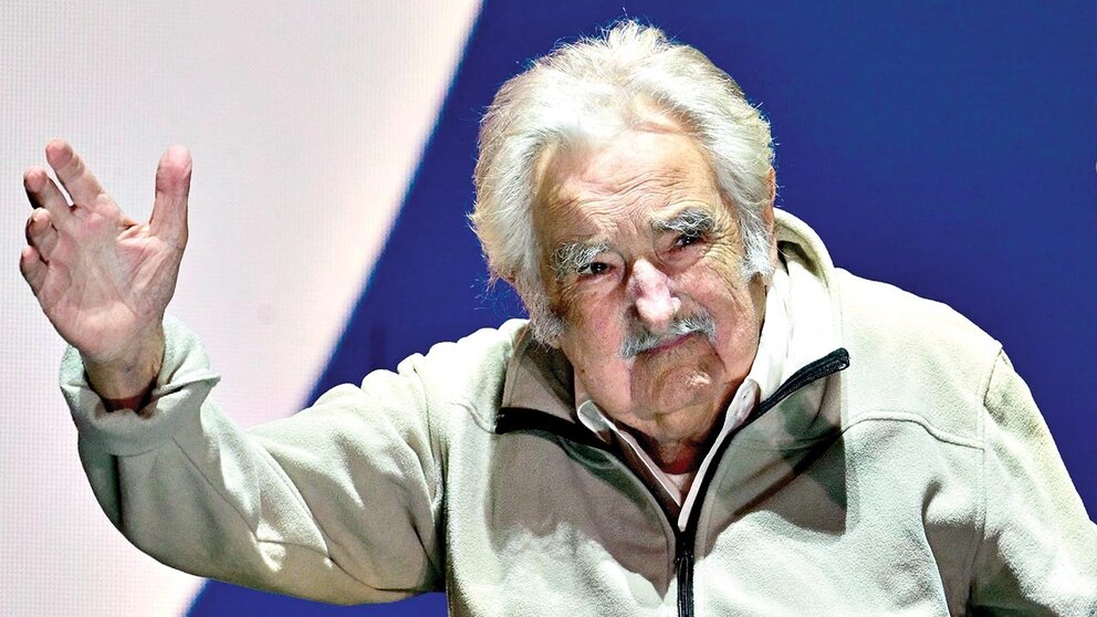 Pepe Mujica ya está internado para ser intervenido del esófago