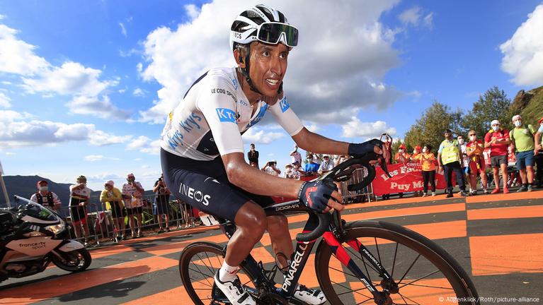 Egan Bernal, reconocido ciclista colombiano, sufrió una terrible caída en España