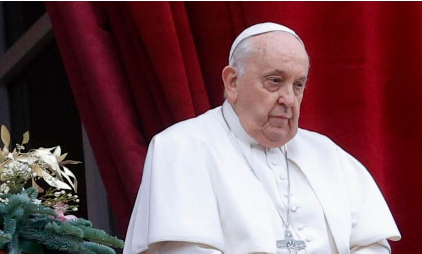 Papa Francisco "durmió toda la noche" tras su última recaída: informa el Vaticano