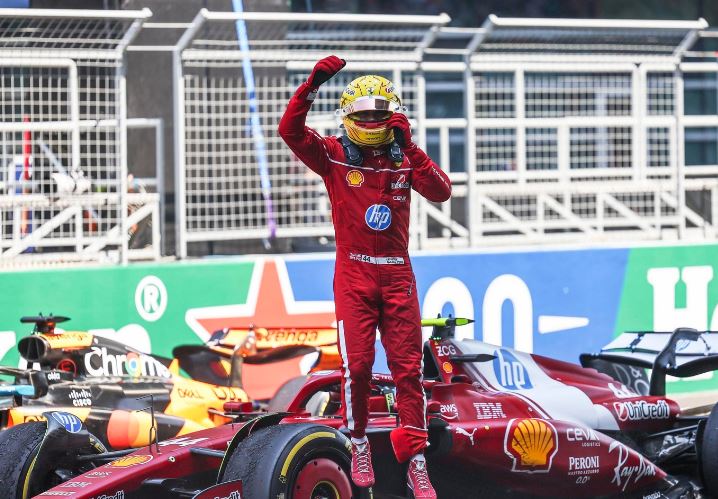 Hamilton su primer triunfo con ferrari