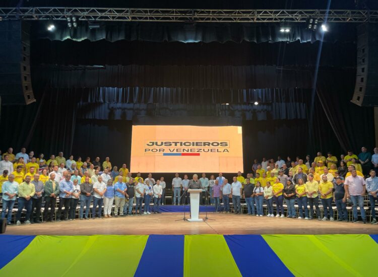 Justicieros por Venezuela respalda a Manuel Rosales e invita a votar en la tarjeta ‘Unión y Cambio’
