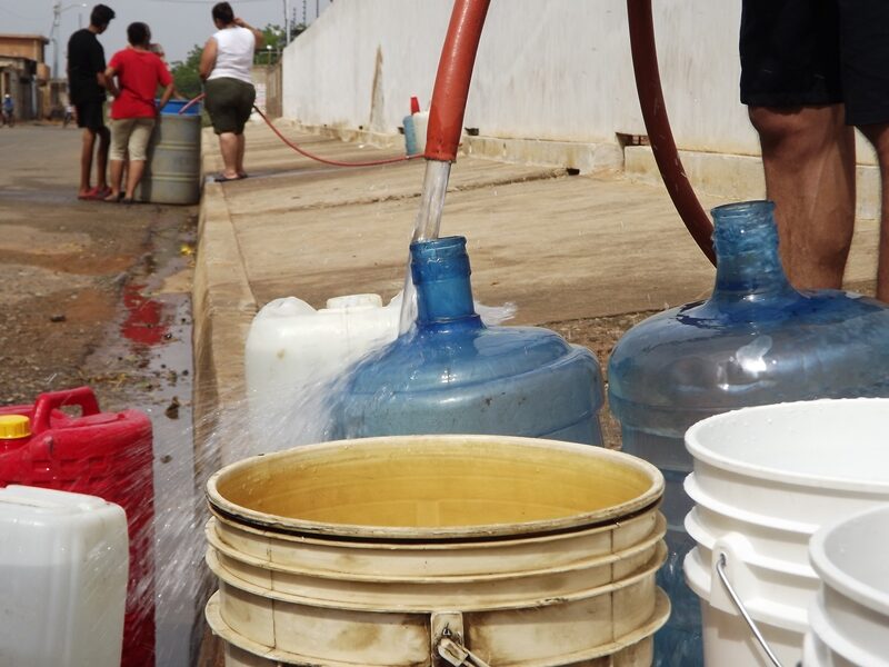 LLEGÓ el agua en estas parroquias de Maracaibo