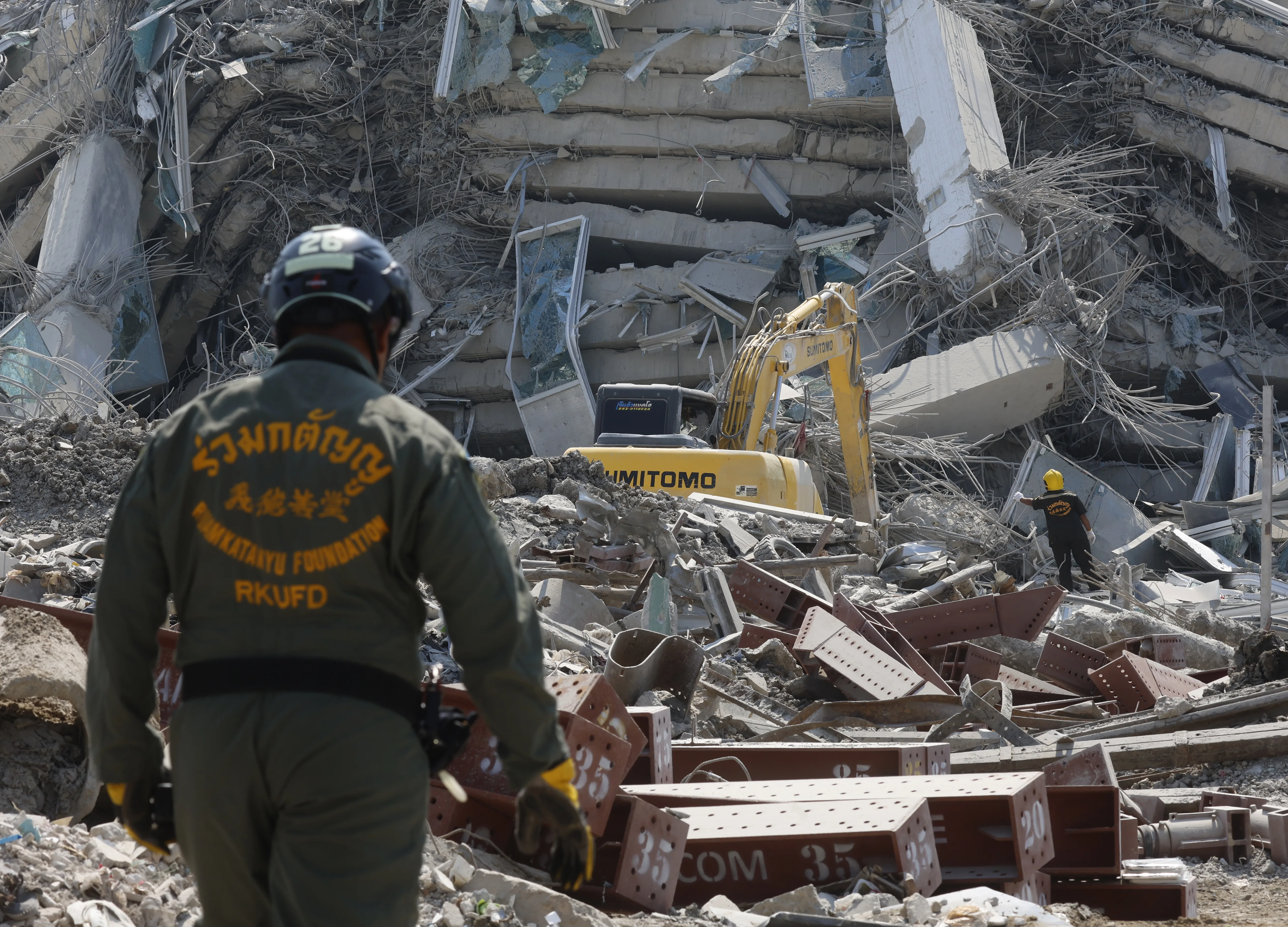 Más de 3 mil 100 muertos y 17 millones de afectados en Birmania a una semana del terremoto
