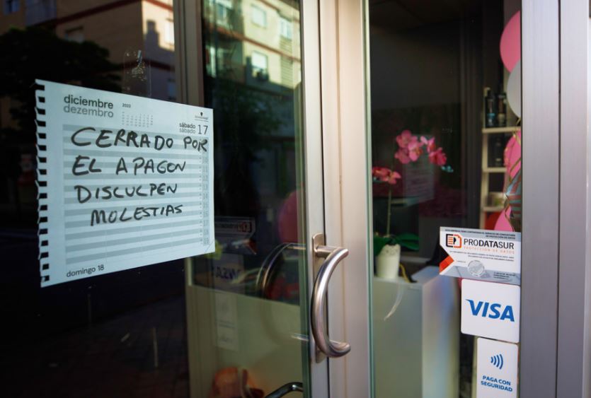 Tres muertos durante el apagón en España por generador mal conectado