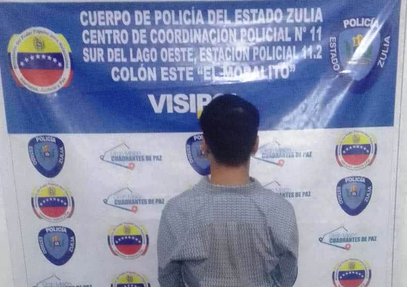 Cobarde: Detenido por golpear e insultar a su madre septuagenaria y hermana en Colón