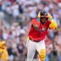 Ronald Acuña Jr. conectó cuadrangular por segundo día consecutivo tras su regreso
