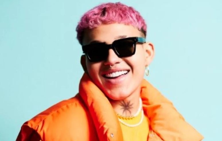 El colombiano Beéle lanzó su álbum debut junto a Marc Anthony y Carla Morrison