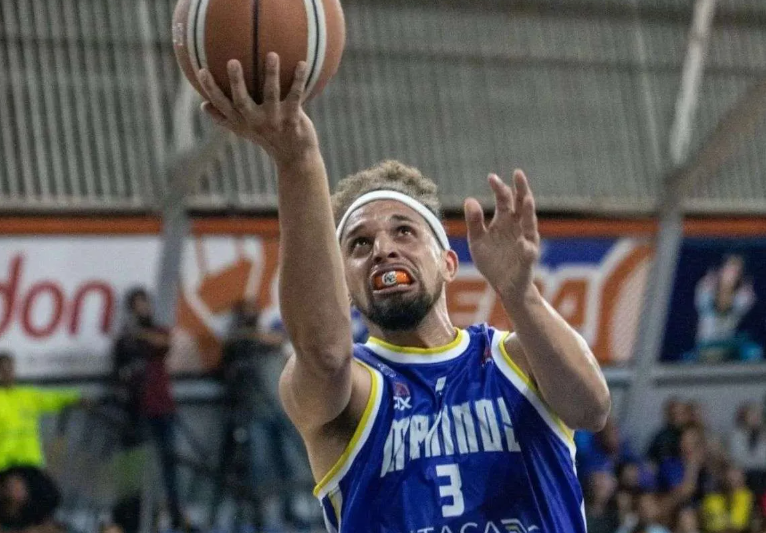 Marinos tomó delantera ante Brillantes en el inicio de postemporada