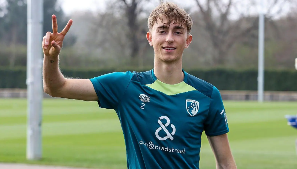 Real Madrid anuncia el fichaje de Dean Huijsen