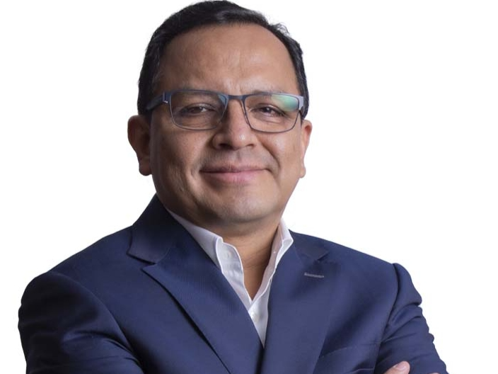 Ernesto Reséndiz: líder en educación financiera con impacto social