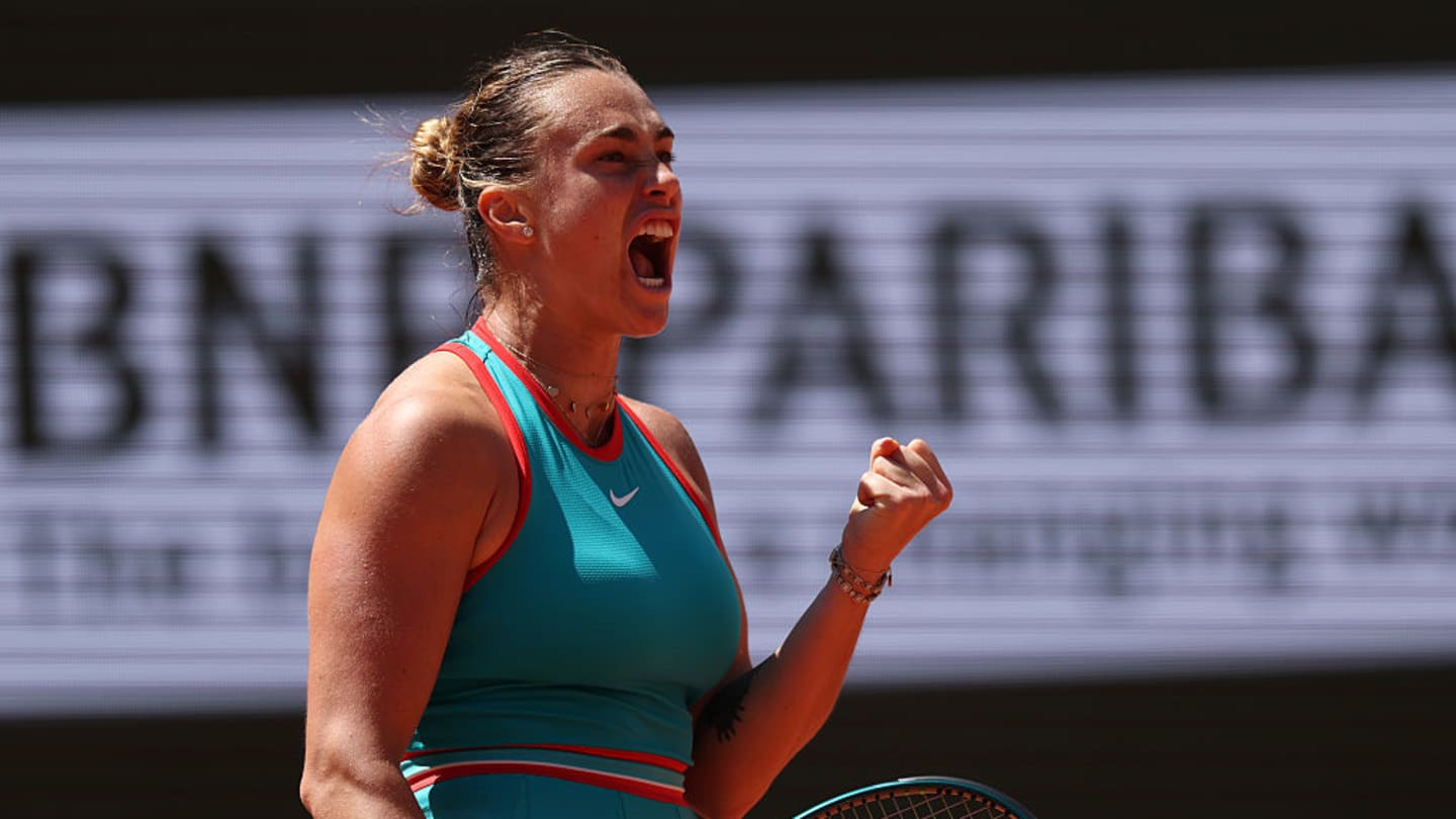 Sabalenka se impuso ante Swiatek y clasificó a su primera final en Roland Garros