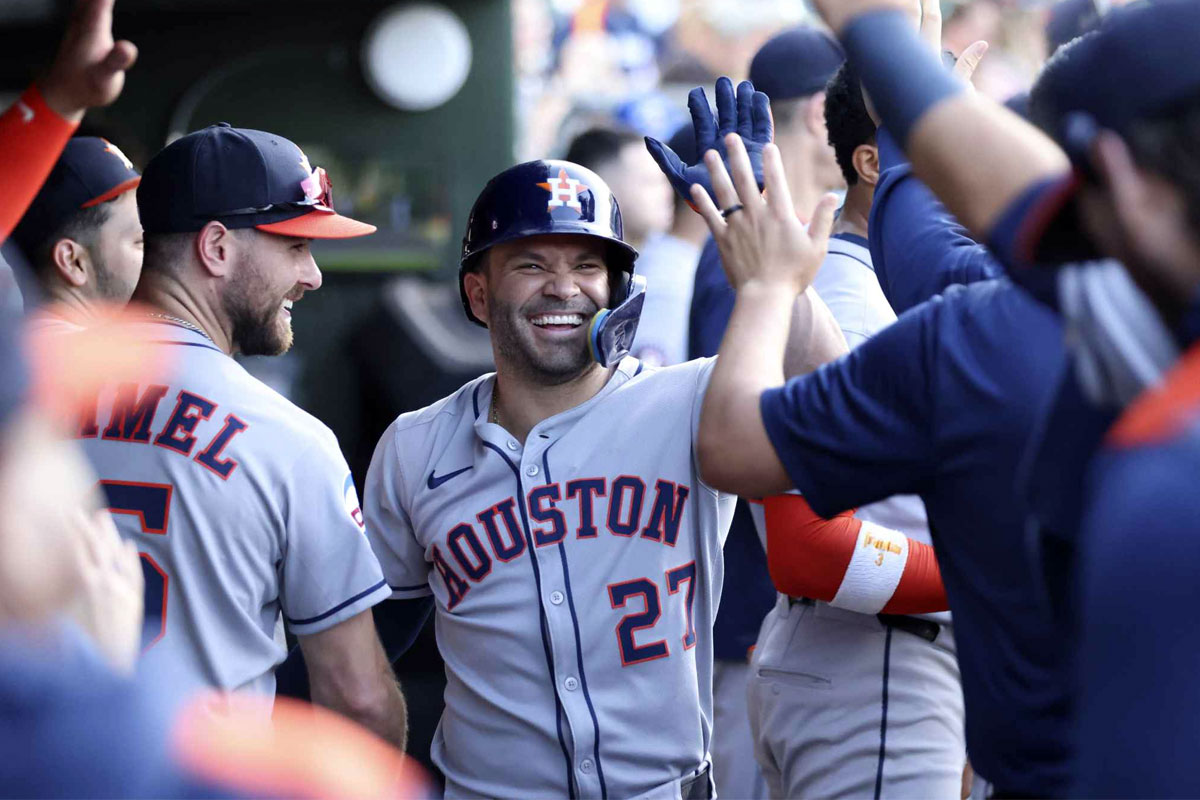 José Altuve conectó su jonrón 12 de la campaña en paliza de Astros