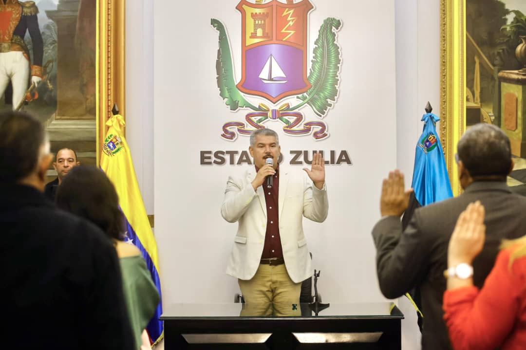 Luis Caldera anuncia su gabinete: Ángela Fernández es la Secretaria de Gobierno
