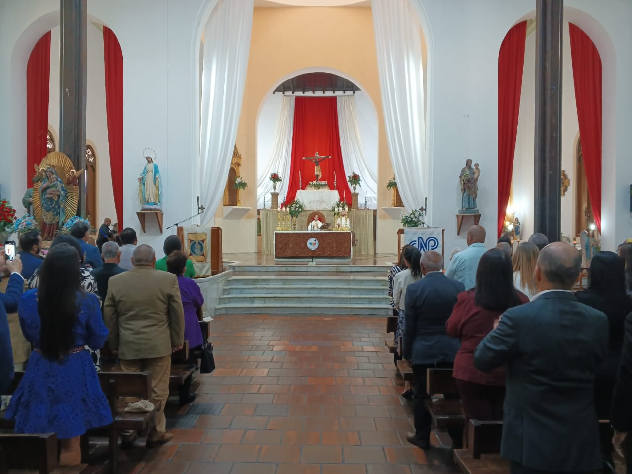 Periodistas zulianos honran su día con misa de acción de gracias en la Catedral de Maracaibo