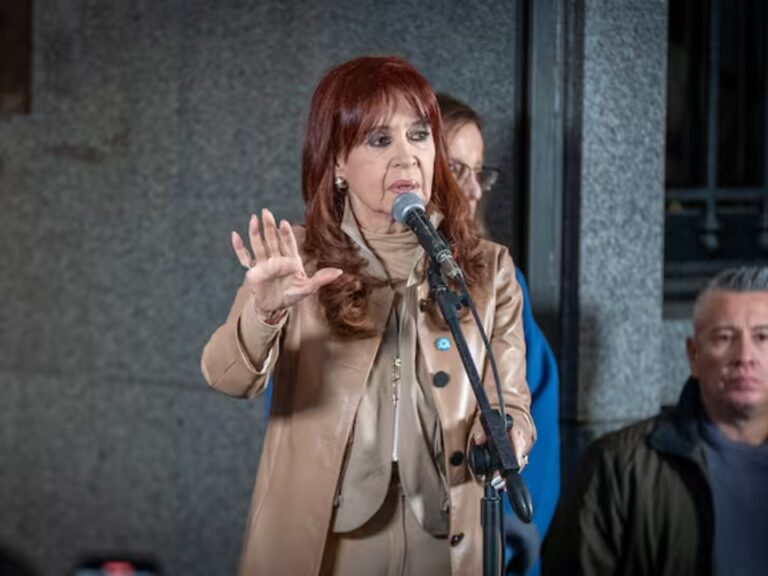 Cristina Fernández vuelve a cuestionar la política económica de Milei