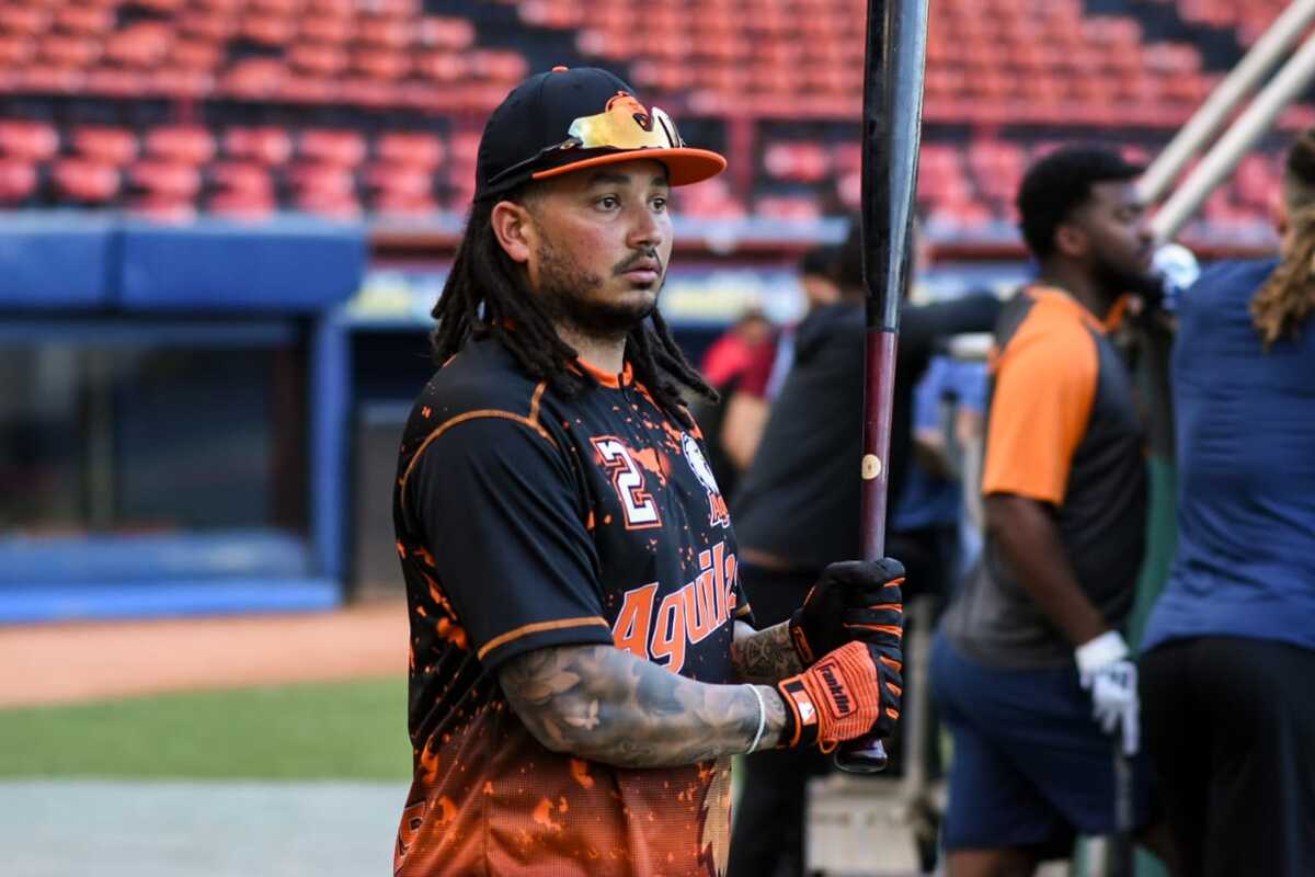 Freddy Galvis estaría ausente con Águilas