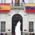 Venezolanos entre los tres primeros grupos de migrantes nacionalizados españoles durante 2024