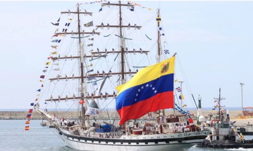 Buque Escuela Simón Bolívar arribó al país tras cumplir su travesía en el Mar Caribe