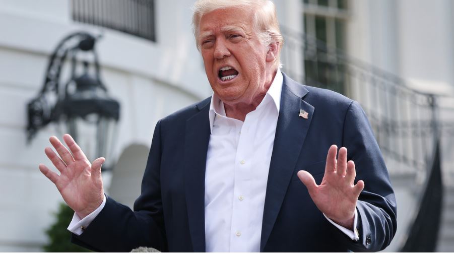Trump anuncia acuerdo con la UE que incluye aranceles del 15 % y compras de energía a EEUU