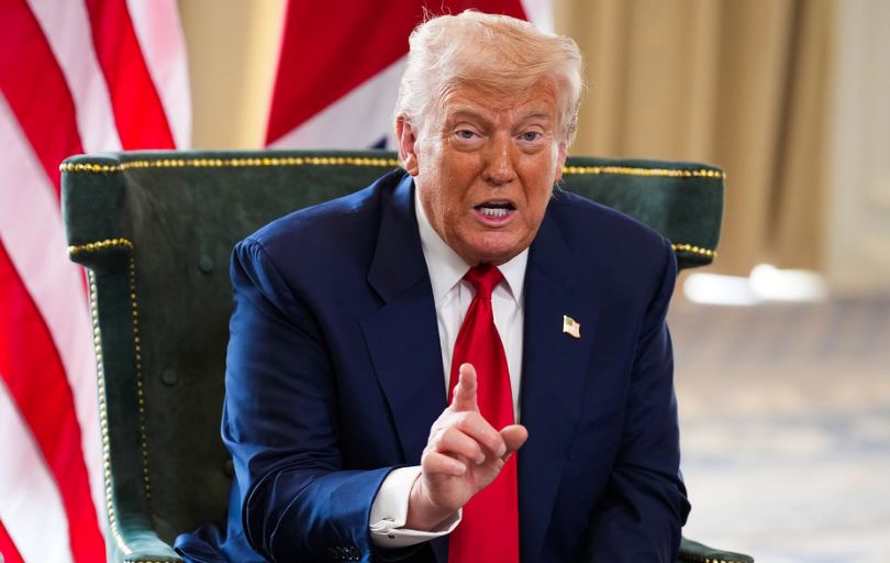Trump firma orden que impone un arancel del 50 % a Brasil