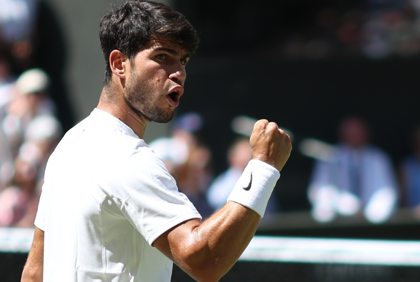 Alcaraz se instaló en su tercera final consecutiva en Wimbledon tras derrotar a Fritz