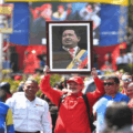 Se realiza la marcha en conmemoración del 71.° natalicio de Hugo Chávez
