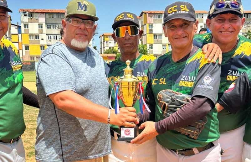 CCSL se corona campeón por nocaut en la Copa “Proyecto Deporte Soy, Siglo 21” de Béisbol Máster