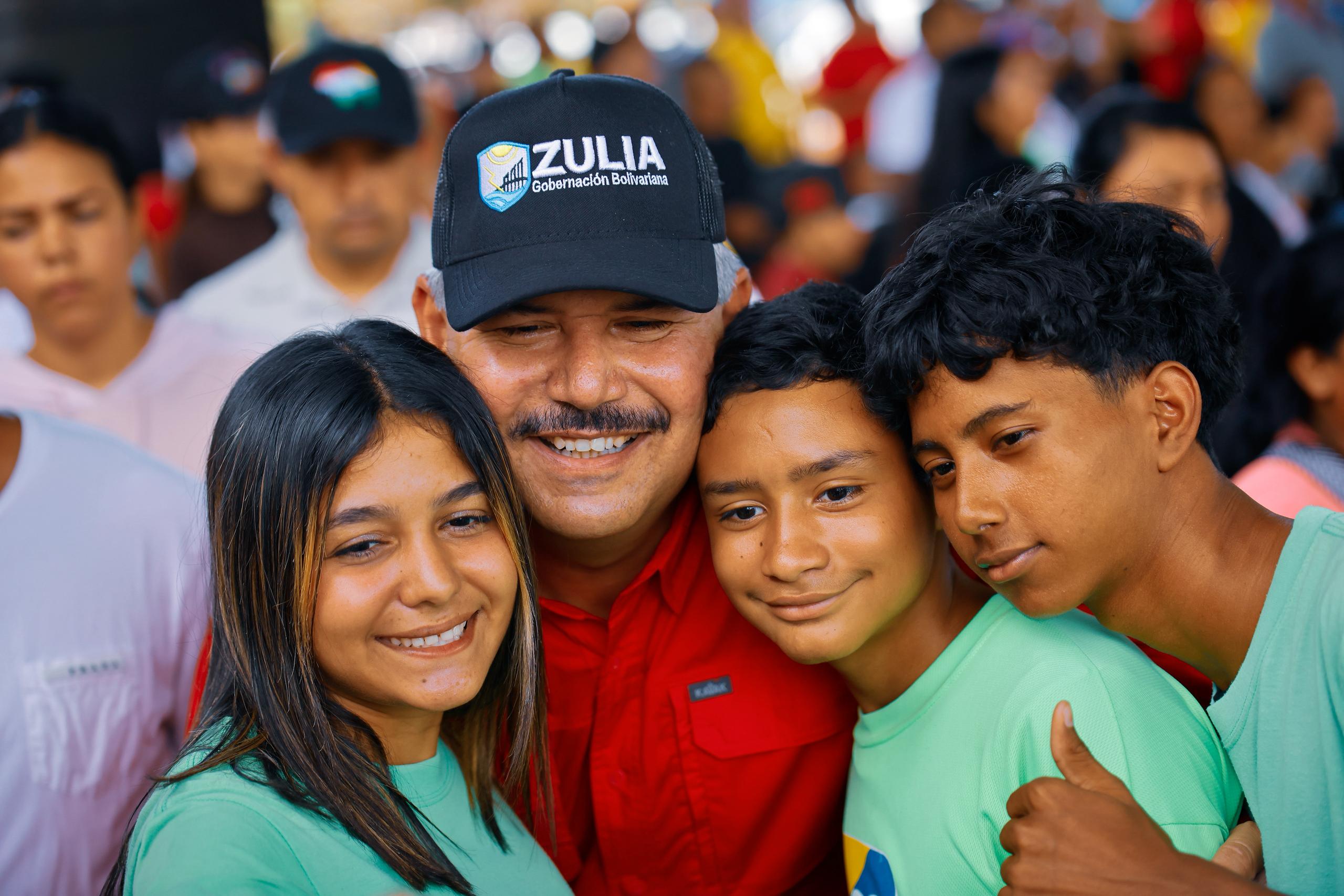 Ministro de Juventud y gobernador del Zulia participan en asamblea del Poder Popular Juvenil Comunal