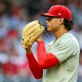 Jesús Luzardo dejó blanco a los Rangers