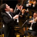 Cancelaron conciertos de Gustavo Dudamel con la Orquesta Sinfónica Simón Bolívar en Los Ángeles por complicaciones de viaje