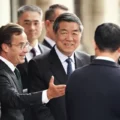 Estados Unidos y China reanudan negociaciones en Estocolmo