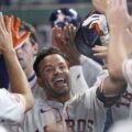 Altuve comandó victoria de Astros en jornada perfecta