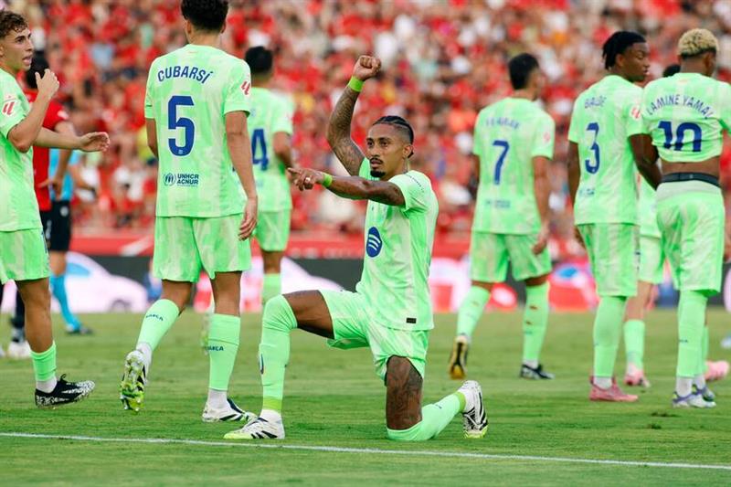 Barcelona goleó a Mallorca en su debut liguero