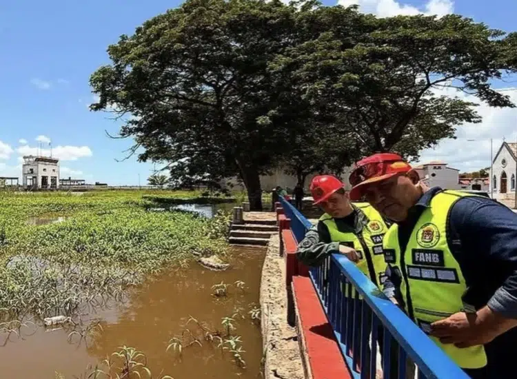 Río Orinoco mantiene niveles de alerta roja en Bolívar y Amazonas