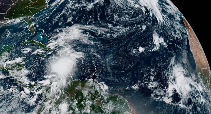 Tormenta tropical Melissa puede convertirse en huracán durante las próximas ho