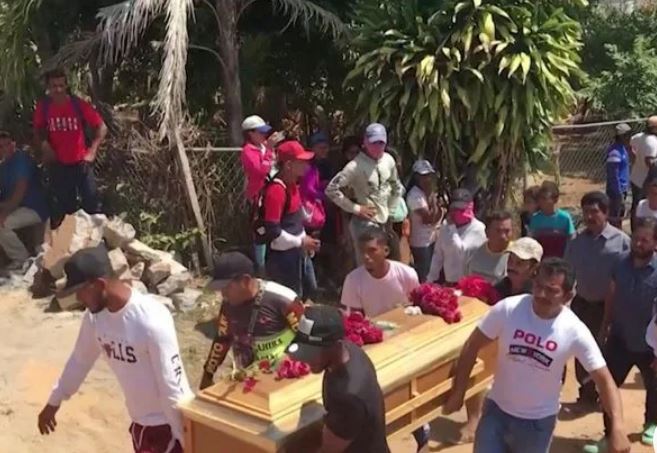 Siguen trabajando para recuperar los cadáveres de los 14 mineros atrapados en El Callao
