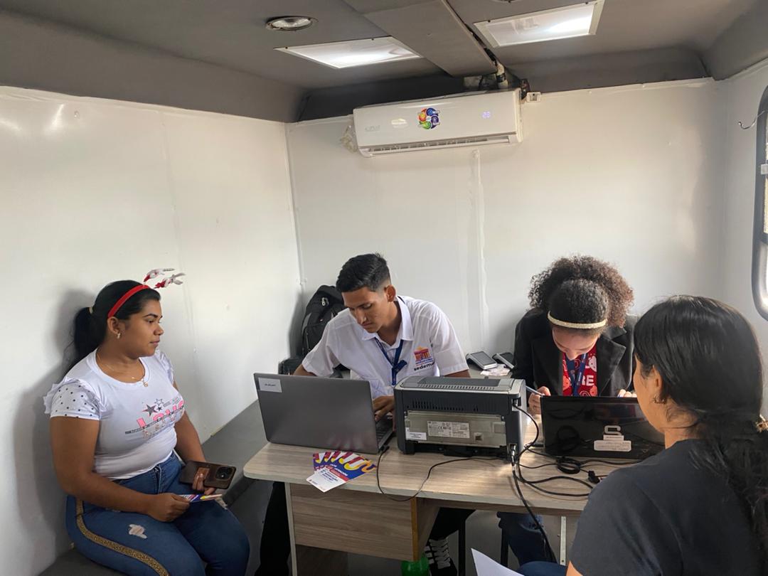 Sedemat inicia Jornada de Registro simple y pago de tributos en Mercados Populares de Maracaibo