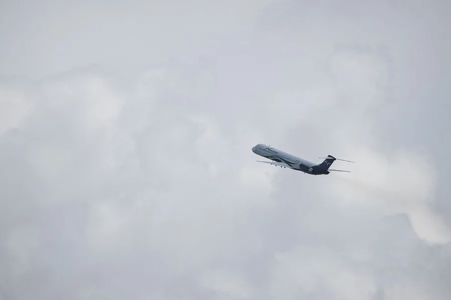 Aeropuerto de Maiquetía sigue recibiendo vuelos de Colombia, Panamá, Rusia y otros países en medio de cancelaciones