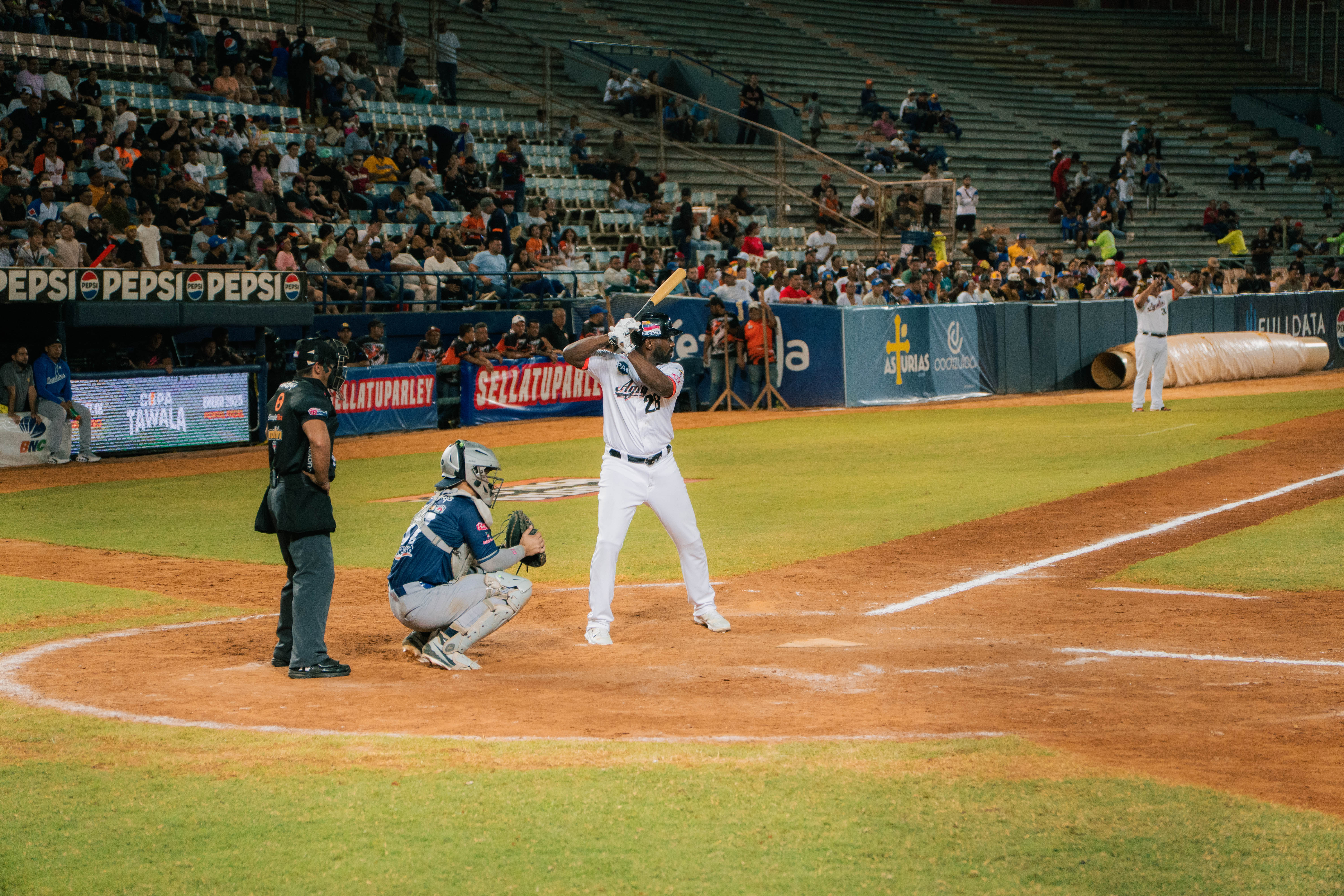 Águilas y Magallanes cerrarán serie en Maracaibo